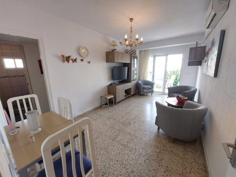 Middle Floor Apartment in Torremolinos, Costa del Sol – 2 beds – 250000 € - photo 8 of 19