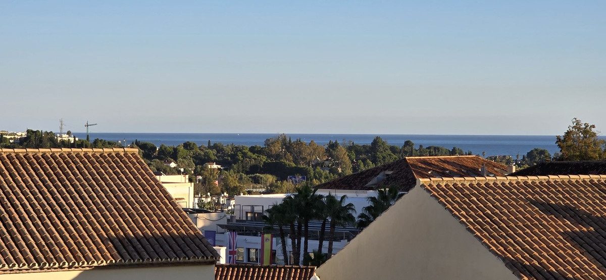 Penthouse in Marbella, Costa del Sol – 3 beds – 675000 € - photo 5 of 19