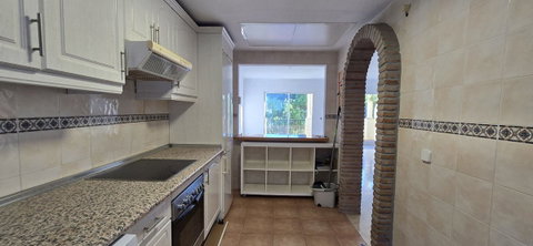 Penthouse in Marbella, Costa del Sol – 3 beds – 675000 € - photo 9 of 19