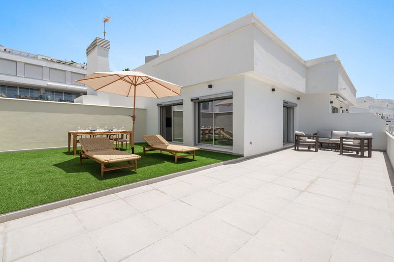 Penthouse in Estepona, Costa del Sol – 2 beds – 550000 €