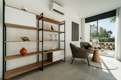 Townhouse in Marbella, Costa del Sol – 3 beds – 850000 € - photo 3 of 18