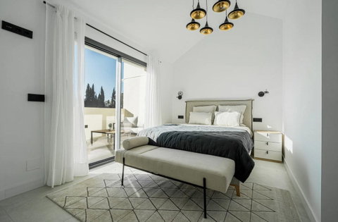 Townhouse in Marbella, Costa del Sol – 3 beds – 850000 € - photo 7 of 18