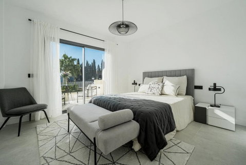 Townhouse in Marbella, Costa del Sol – 3 beds – 850000 € - photo 11 of 18