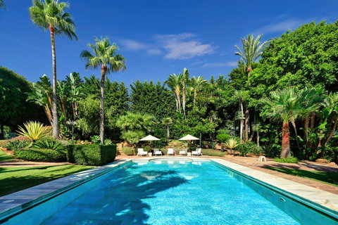Detached Villa in Marbella, Costa del Sol – 10 beds – 10000000 € - photo 5 of 37