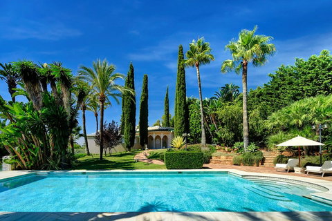 Detached Villa in Marbella, Costa del Sol – 10 beds – 10000000 € - photo 17 of 37