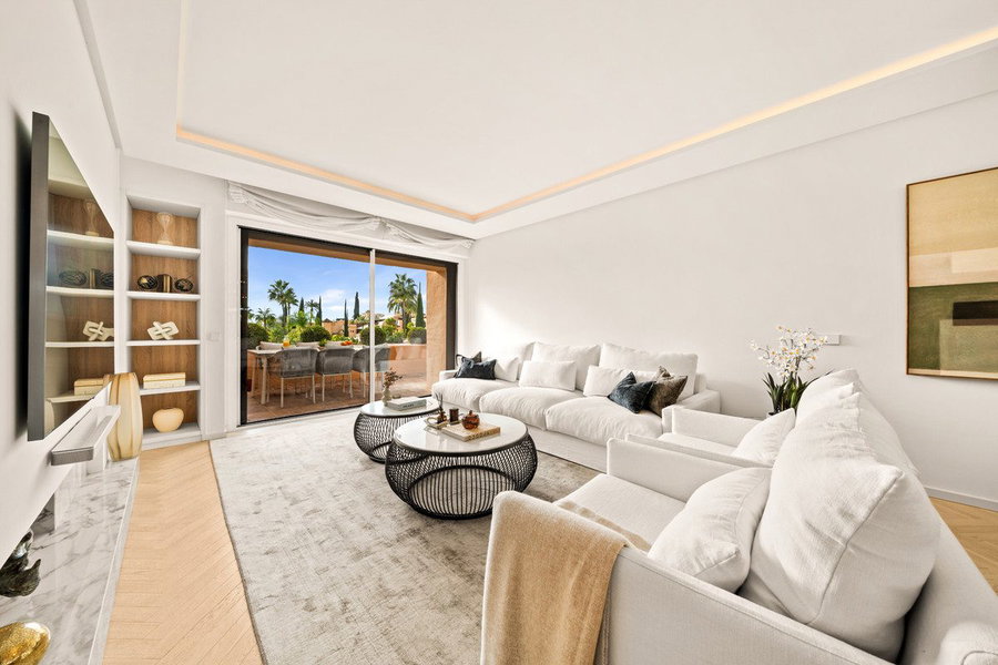 Penthouse Duplex in Torremolinos, Costa del Sol – 3 beds – 925000 € - photo 1 of 45