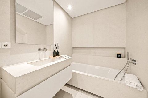 Penthouse Duplex in Torremolinos, Costa del Sol – 3 beds – 925000 € - photo 41 of 45
