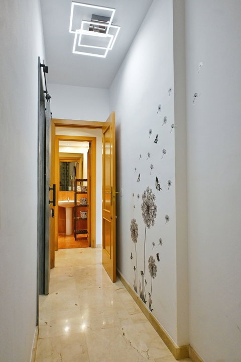 Middle Floor Apartment in Fuengirola, Costa del Sol – 3 beds – 550000 € - photo 6 of 21