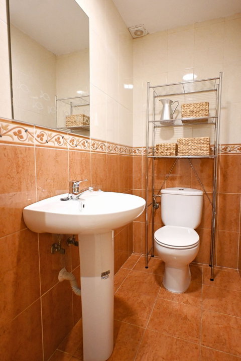 Middle Floor Apartment in Fuengirola, Costa del Sol – 3 beds – 550000 € - photo 21 of 21