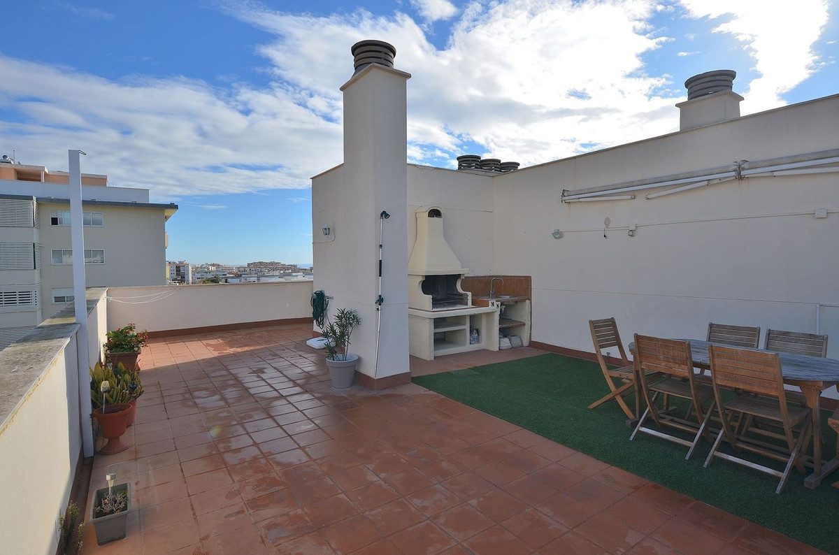 Penthouse in Benalmadena, Costa del Sol – 3 beds – 549000 € - photo 3 of 38