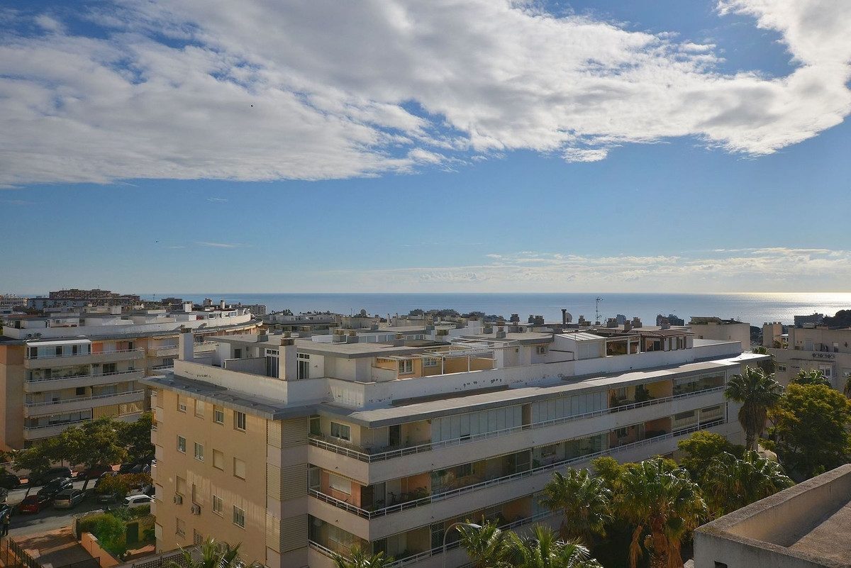 Penthouse in Benalmadena, Costa del Sol – 3 beds – 549000 € - photo 4 of 38