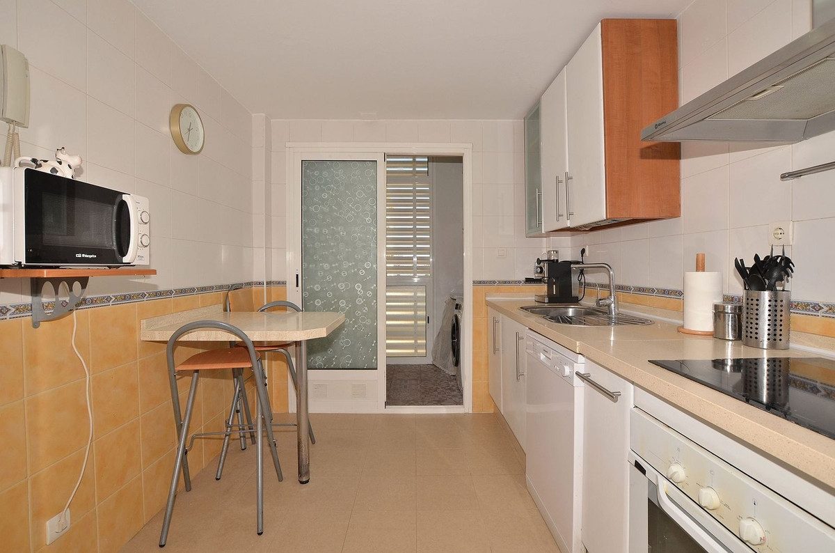 Penthouse in Benalmadena, Costa del Sol – 3 beds – 549000 € - photo 16 of 38