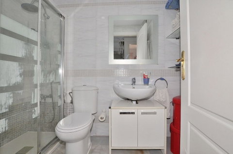 Penthouse in Benalmadena, Costa del Sol – 3 beds – 549000 € - photo 27 of 38