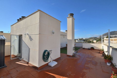 Penthouse in Benalmadena, Costa del Sol – 3 beds – 549000 € - photo 32 of 38