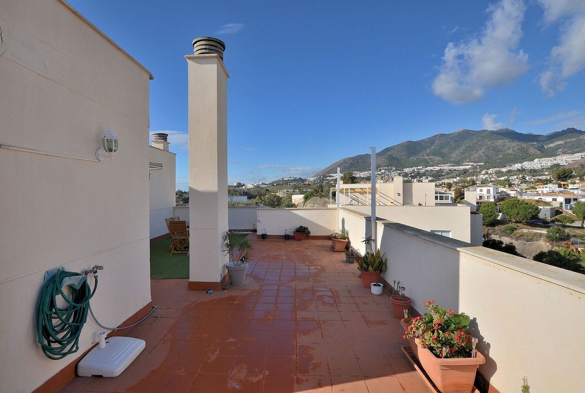 Penthouse in Benalmadena, Costa del Sol – 3 beds – 549000 € - photo 33 of 38