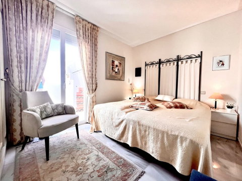 Penthouse in Estepona, Costa del Sol – 2 beds – 399000 € - photo 12 of 22