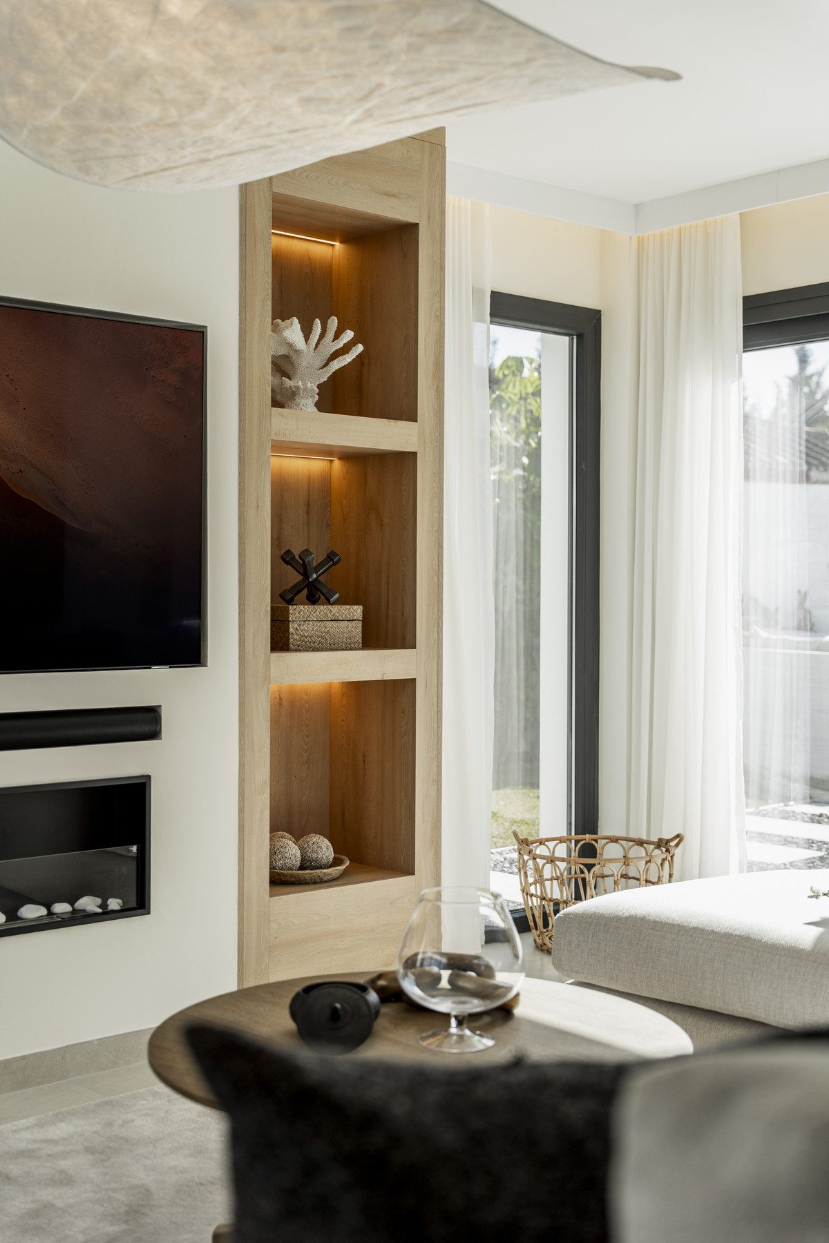 Detached Villa in Marbella, Costa del Sol – 5 beds – 2500000 € - photo 7 of 32