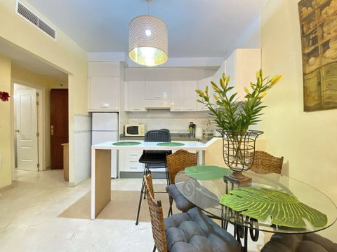 Ground Floor Apartment in Estepona, Costa del Sol – 1 beds – 275000 € - photo 15 of 37