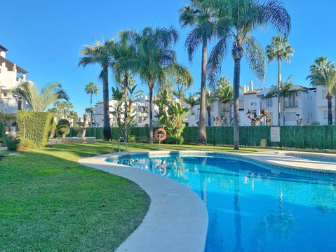 Ground Floor Apartment in Estepona, Costa del Sol – 1 beds – 275000 € - photo 31 of 37