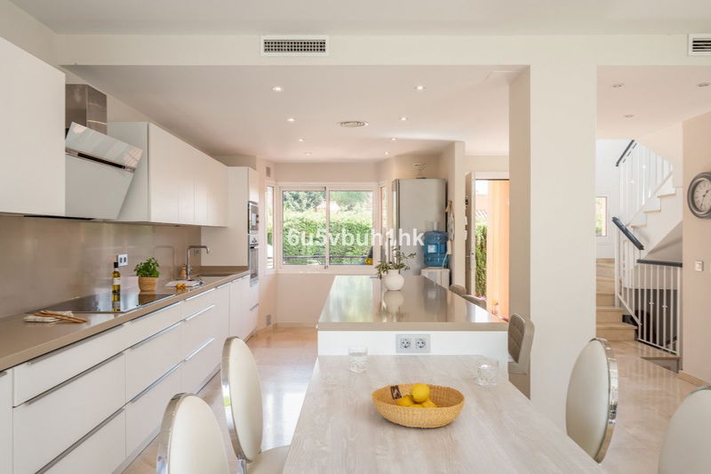 Townhouse in Mijas, Costa del Sol – 4 beds – 781000 €