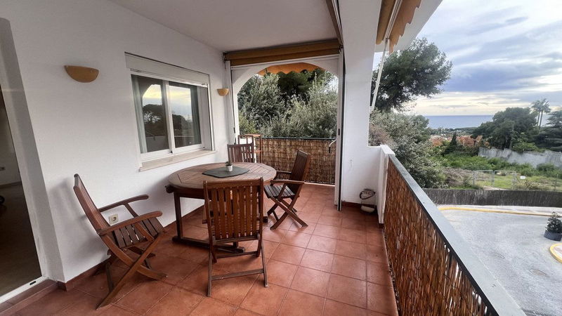 Middle Floor Apartment in Marbella, Costa del Sol – 3 beds – 630000 €
