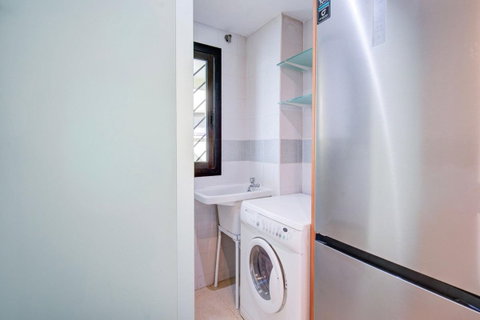 Middle Floor Apartment in Torremolinos, Costa del Sol – 3 beds – 295000 € - photo 23 of 28