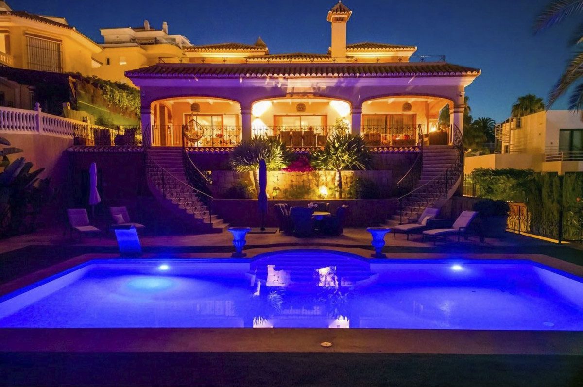 Detached Villa in Mijas, Costa del Sol – 5 beds – 3650000 € - photo 24 of 24