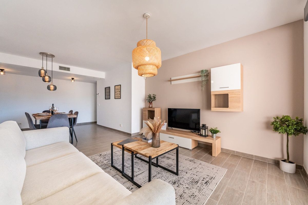 Middle Floor Apartment in Mijas, Costa del Sol – 3 beds – 395000 € - photo 11 of 33