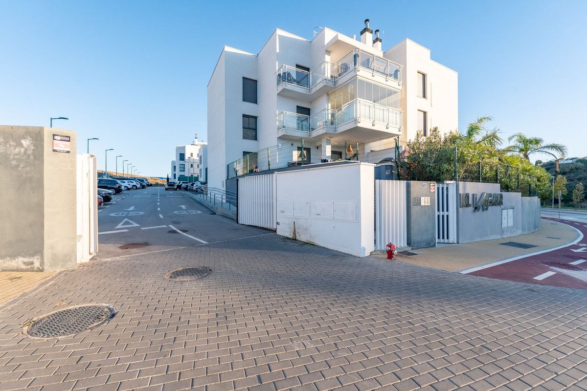 Middle Floor Apartment in Mijas, Costa del Sol – 3 beds – 395000 € - photo 28 of 33
