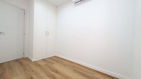 Middle Floor Apartment in Fuengirola, Costa del Sol – 3 beds – 325000 € - photo 8 of 16