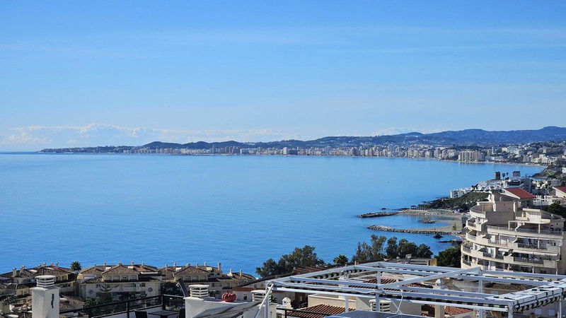 Penthouse Duplex in Benalmadena, Costa del Sol – 3 beds – 840000 €