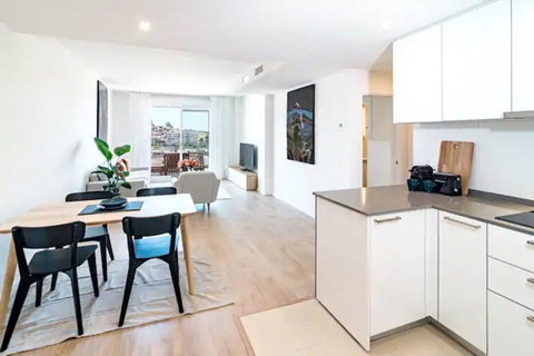 Middle Floor Apartment in Marbella, Costa del Sol – 2 beds – 399000 € - photo 10 of 19