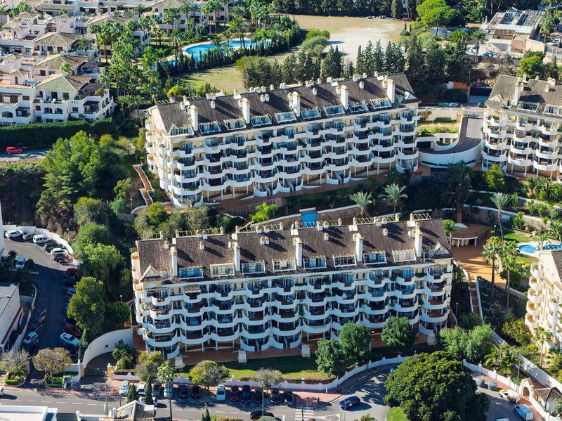 Middle Floor Apartment in Marbella, Costa del Sol – 2 beds – 475000 €