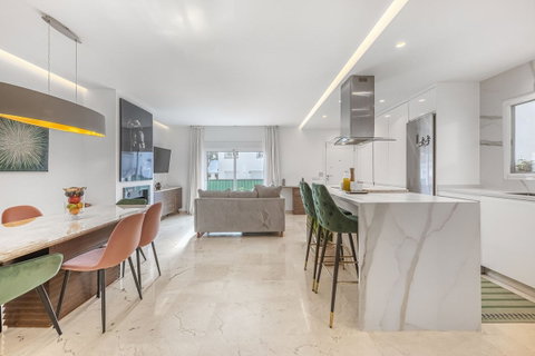 Middle Floor Apartment in Marbella, Costa del Sol – 2 beds – 499000 € - photo 8 of 33