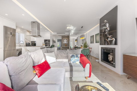 Middle Floor Apartment in Marbella, Costa del Sol – 2 beds – 499000 € - photo 13 of 33