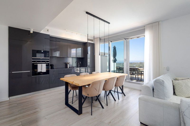 Penthouse Duplex in Estepona, Costa del Sol – 3 beds – 635000 €