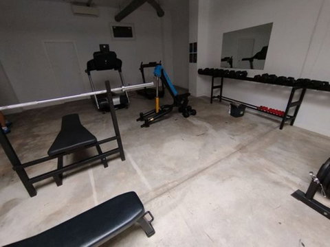Middle Floor Apartment in Benalmadena, Costa del Sol – 2 beds – 365000 € - photo 8 of 15