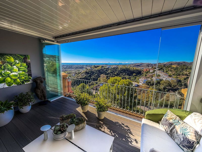 Penthouse in Benahavís, Costa del Sol – 2 beds – 680000 €