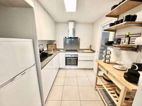 Middle Floor Apartment in Marbella, Costa del Sol – 3 beds – 420000 € - photo 9 of 20