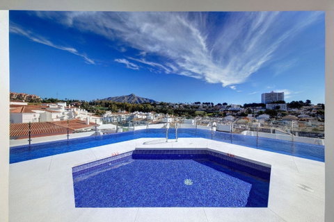 Middle Floor Apartment in Marbella, Costa del Sol – 3 beds – 420000 € - photo 19 of 20