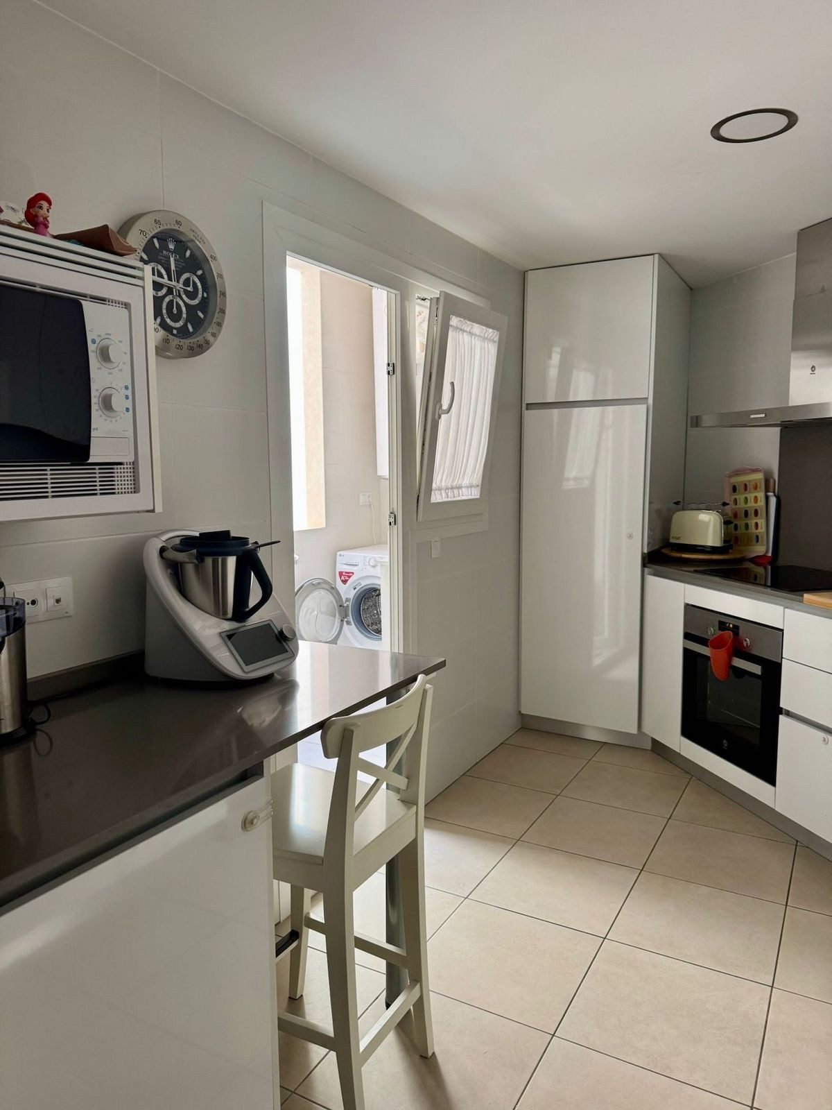 Middle Floor Apartment in Marbella, Costa del Sol – 3 beds – 420000 € - photo 10 of 18