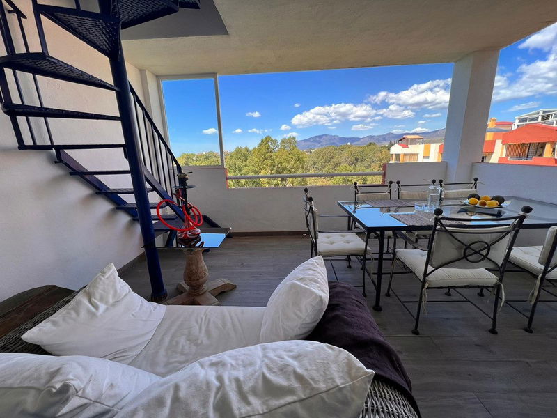 Penthouse in Estepona, Costa del Sol – 2 beds – 540000 €