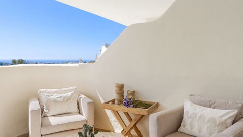 Middle Floor Apartment in Marbella, Costa del Sol – 2 beds – 575000 € - photo 18 of 23