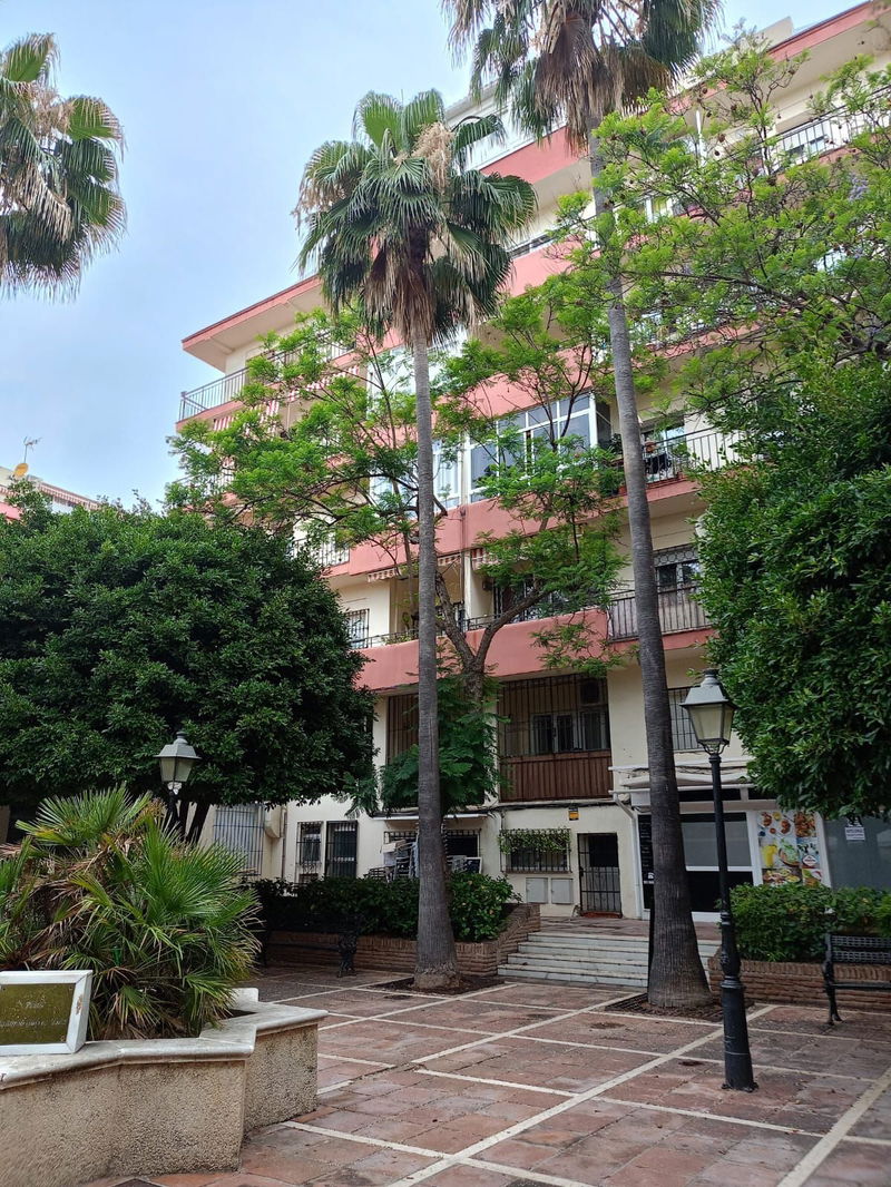 Middle Floor Apartment in Marbella, Costa del Sol – 3 beds – 325000 €