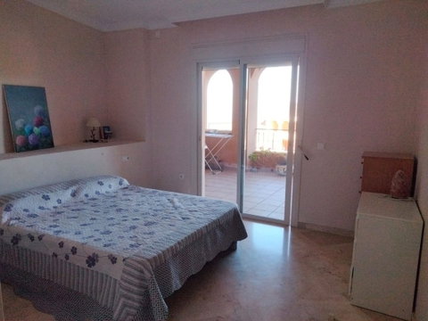 Middle Floor Apartment in Marbella, Costa del Sol – 2 beds – 379000 € - photo 7 of 23