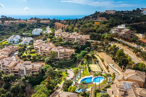Middle Floor Apartment in Marbella, Costa del Sol – 2 beds – 379000 € - photo 9 of 23