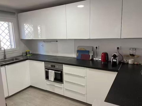 Ground Floor Apartment in Marbella, Costa del Sol – 2 beds – 445000 € - photo 2 of 18