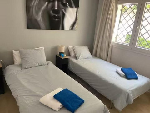 Ground Floor Apartment in Marbella, Costa del Sol – 2 beds – 445000 € - photo 8 of 18