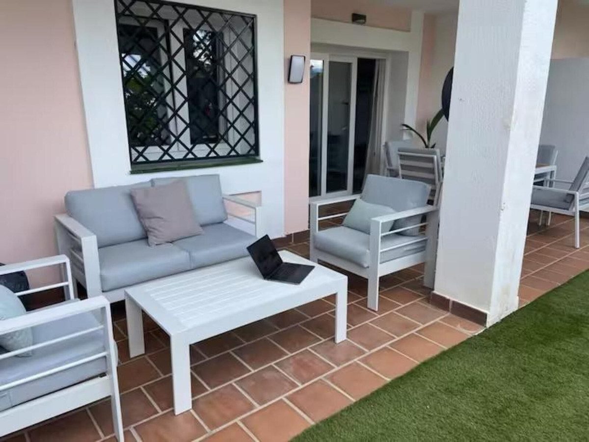 Ground Floor Apartment in Marbella, Costa del Sol – 2 beds – 445000 € - photo 12 of 18