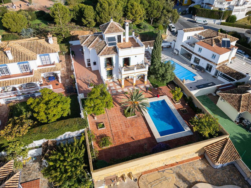 Detached Villa in Benalmadena, Costa del Sol – 5 beds – 1100000 €